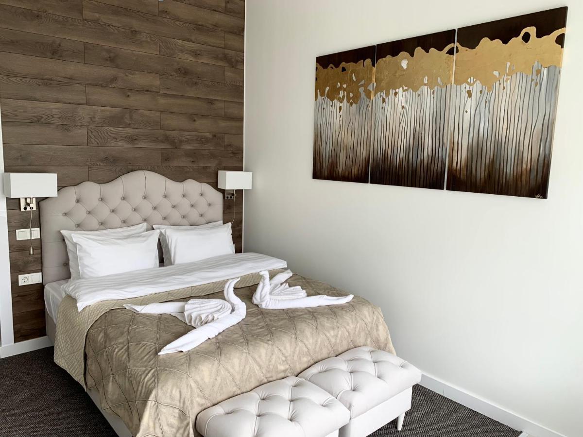 7 Boutique Hotel Ustʼ-Kamenogorsk Exteriér fotografie