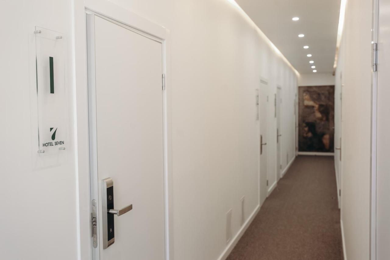 7 Boutique Hotel Ustʼ-Kamenogorsk Exteriér fotografie