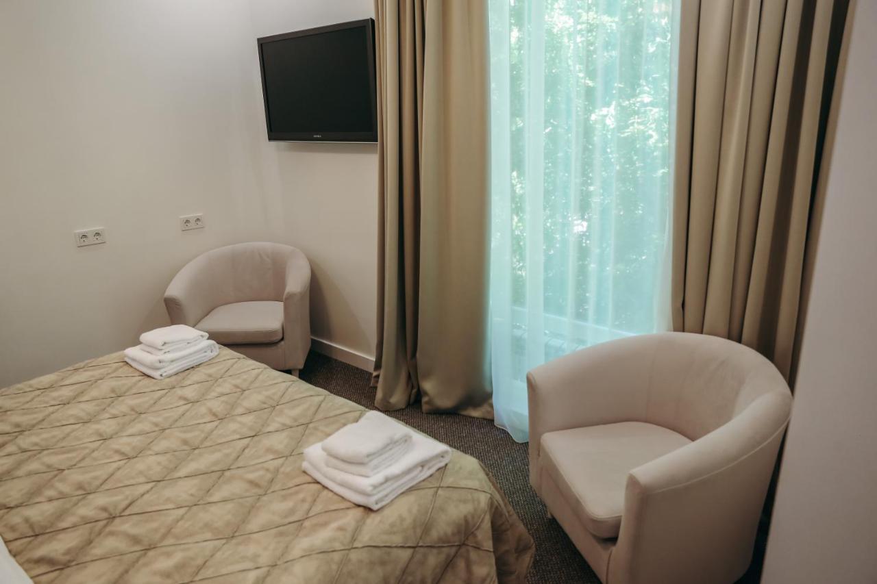 7 Boutique Hotel Ustʼ-Kamenogorsk Exteriér fotografie
