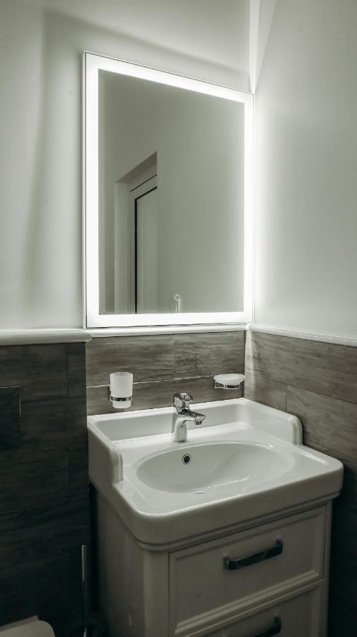 7 Boutique Hotel Ustʼ-Kamenogorsk Exteriér fotografie