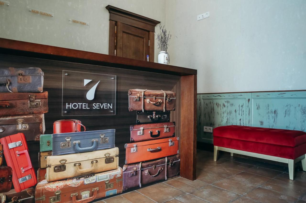 7 Boutique Hotel Ustʼ-Kamenogorsk Exteriér fotografie